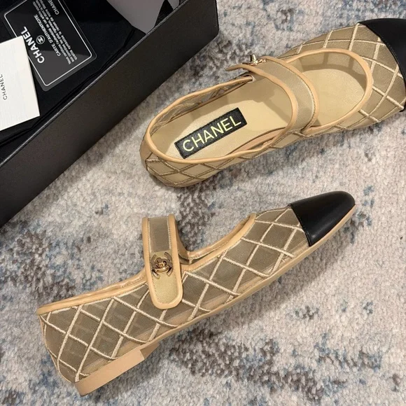 CHANEL Beige Mesh Ballet Flats - Picture 5 of 7